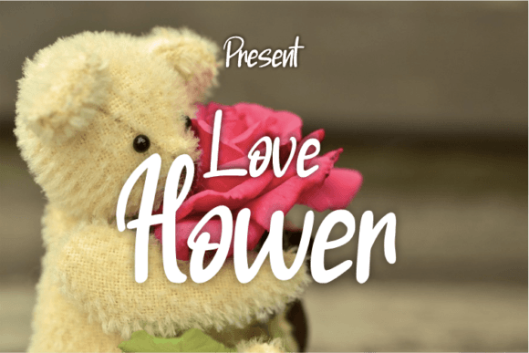 Love Flower: The Script Typeface That Elevates Campaign Visuals